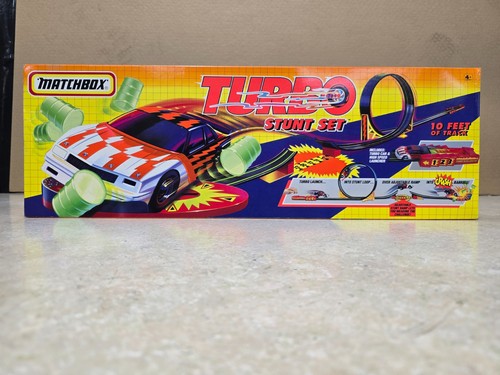 Matchbox turbo stunt set race - matchbox,